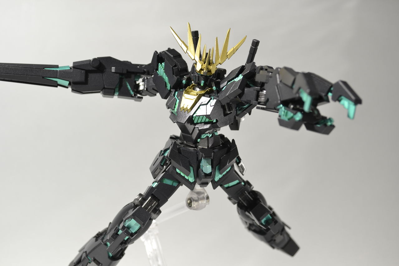ガンプラ製作記(修行中) HGUC ユニコーンガンダム2号機“バンシィ” デストロイモード（緑）