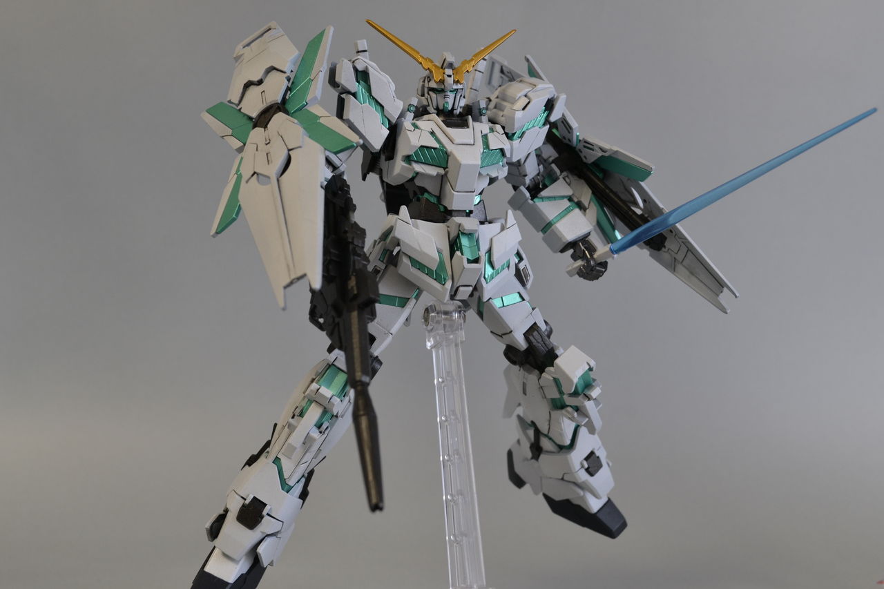ガンプラ製作記(修行中) HGUC ユニコーンガンダム“デストロイモード（緑）”