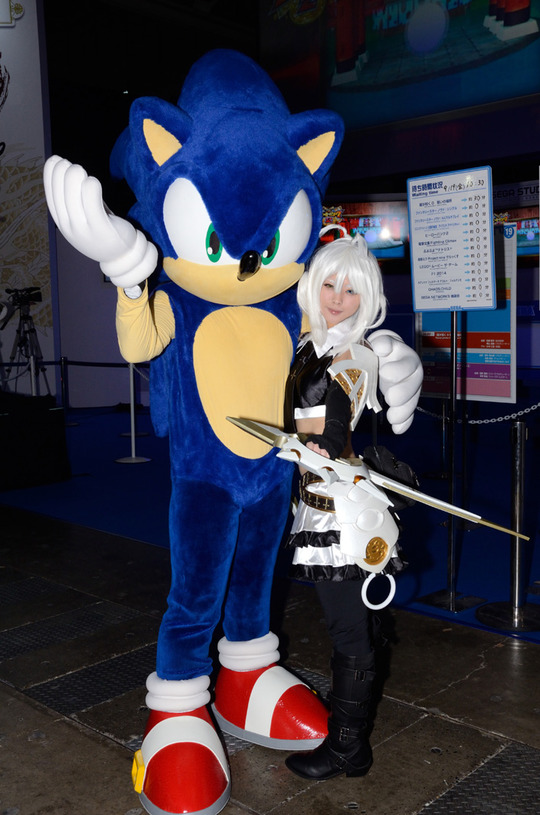 GS1_4613_001colorGS1_4613