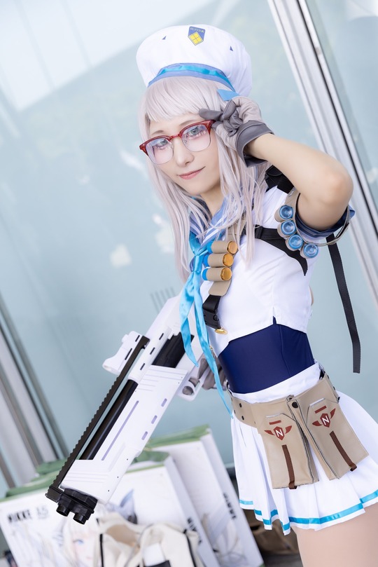 3028ABF3-6659-40C7-9AA5-9CFB402C986A