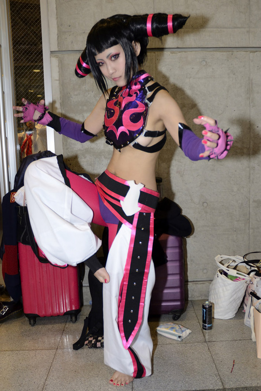 ss-TKG_2148_001coller