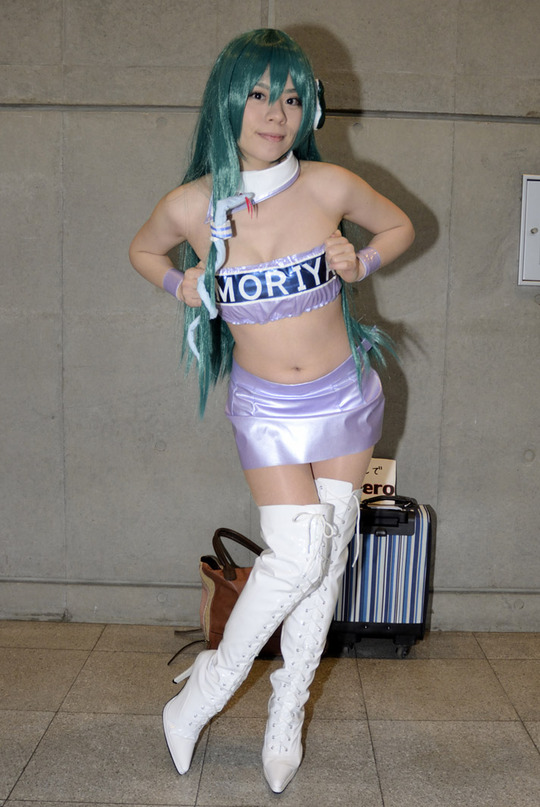 ss-TKG_1881_001coller