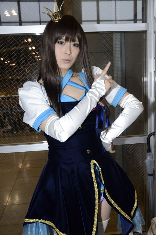 ss-TKG_2233_001coller