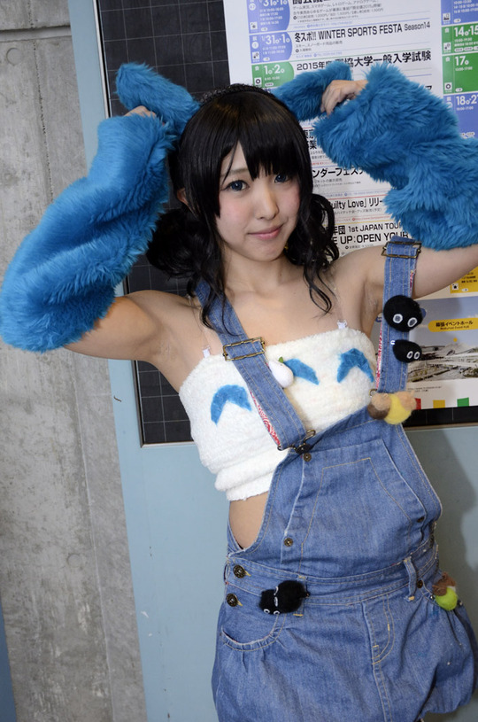 ss-TKG_2622_001coller