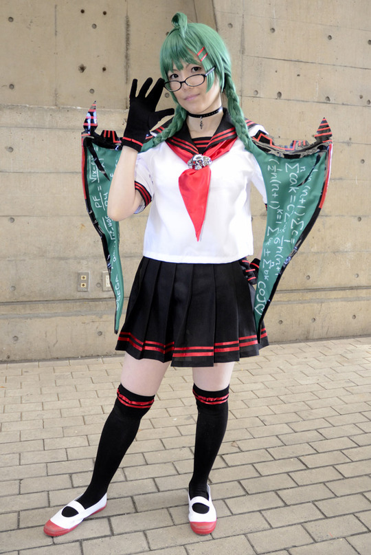 ss-TKG_3089_001coller