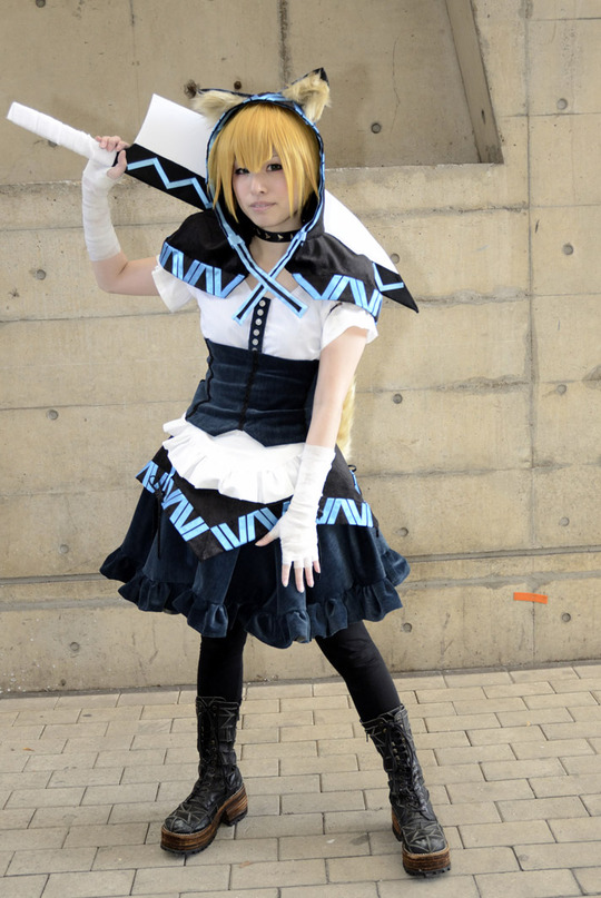 ss-TKG_3098_001coller