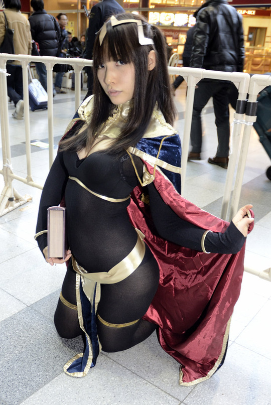 ss-TKG_2549_001coller