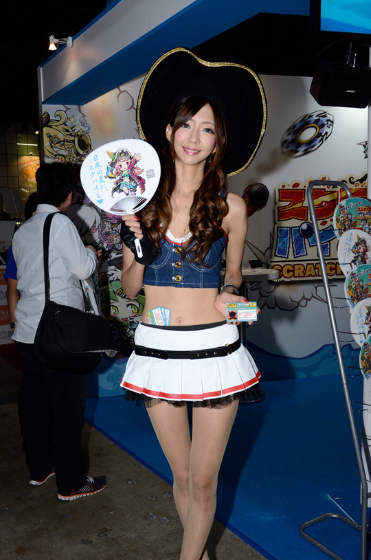 GS1_4923_001colorGS1_4923