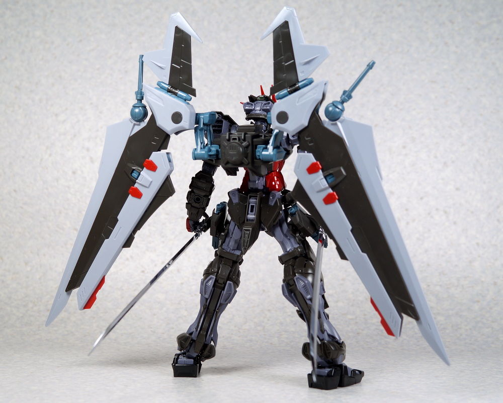 MG 1/100 ガンダムアストレイノワール 製作03 パチ組み完成！ : こーの