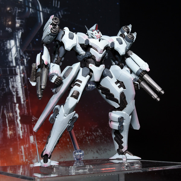 そうきたか~!バンダイが放つアーマード・コア6フィギュア そうきたか~!バンダイが放つアーマード・コア6フィギュア