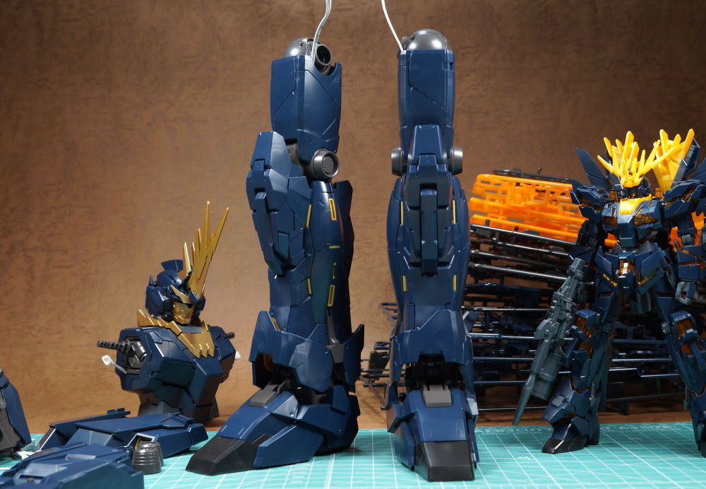 PG  RX［N］ユニコーンガンダム2号機バンシィ・ノルン 製作 脚