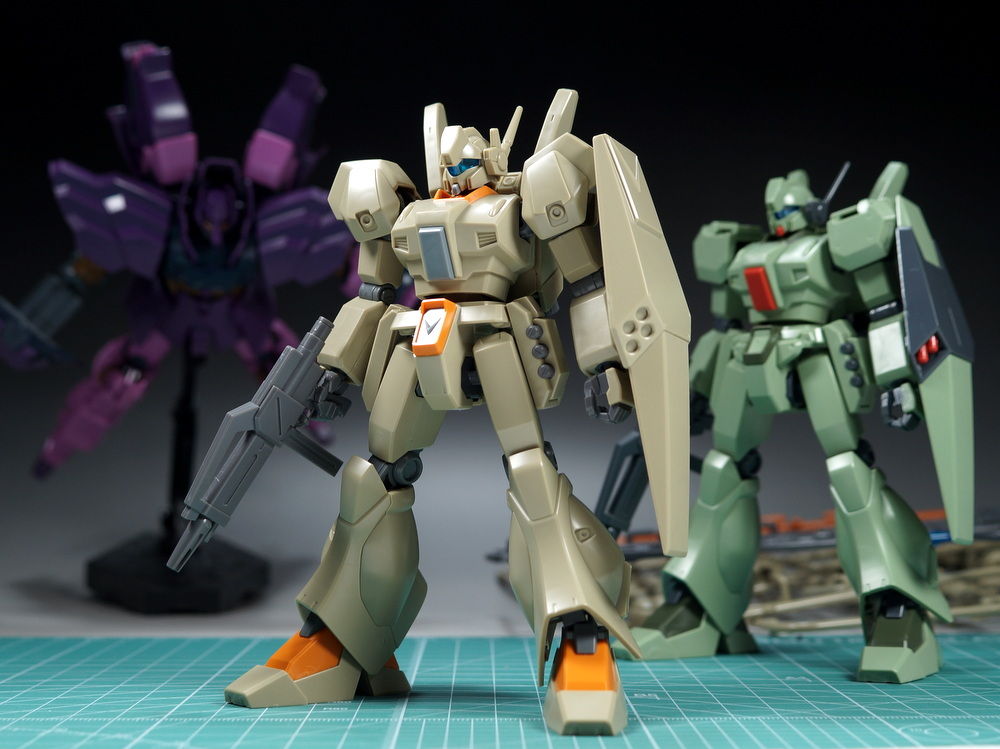 HG RGM-89 A2ジェガン & D型ジェガンセット HGUC 1/144 RGM-89D ジェガンD型（ピコ・アルティドール専用機