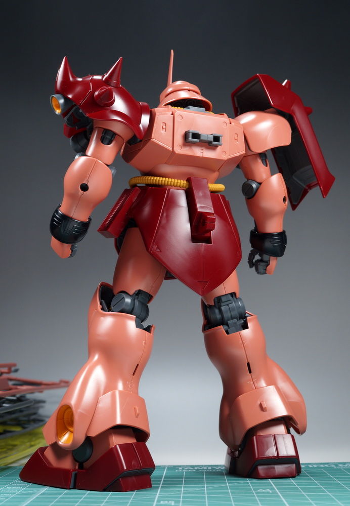 プレバン限定品 MG ギラ・ドーガ フル・フロンタル専用機 BANDAI