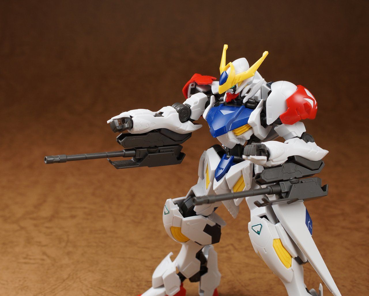 HG 1/144 ガンダムフラウロス（流星号）｜バンダイ ホビーサイト