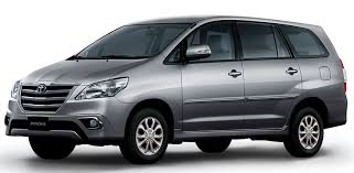 Toyota_Inova2
