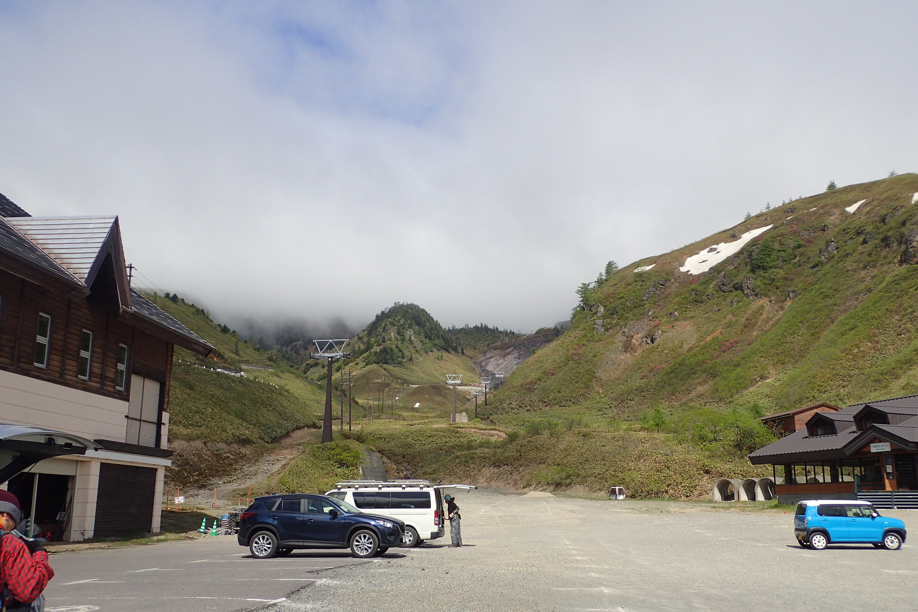 17 6 4 草津白根山 富貴原の池周回 白根火山と満開のワタスゲ 穂々散歩 17 6 4 草津白根山 富貴原の池周回 白根火山と満開のワタスゲ 穂々散歩