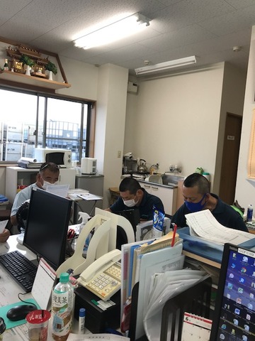 岐阜営業所安全衛生会議①