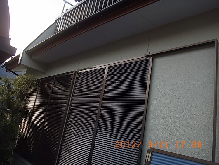 R0012701