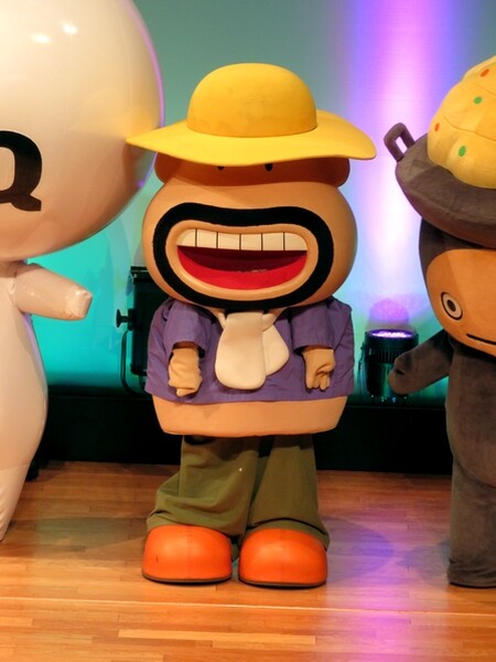 企業 カールおじさん 北摂百貨天 ご当地キャラ展示室