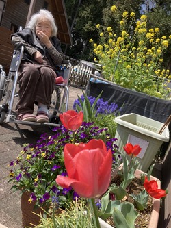 6BD20762-A54D-488E-A750-5B093FA2E4EC