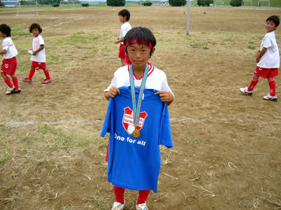 Ｕ－１０の部ＭＶＰ　Ｊｒ４年　芝本　蓮くん