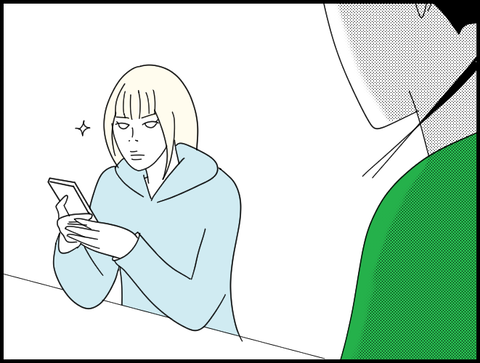 きらんモモカ見つめる