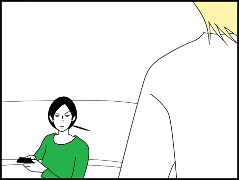 旦那を冷たく見つめるホリー２