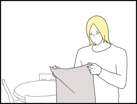 椅子の布持つ