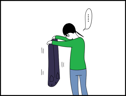 ズボン逆さまに向ける