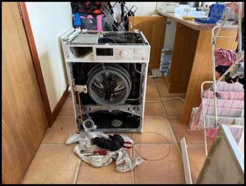 修理中