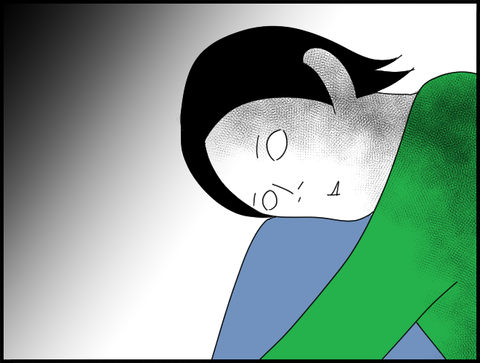 三角座りホリー大