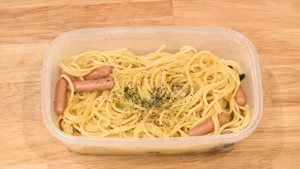8484