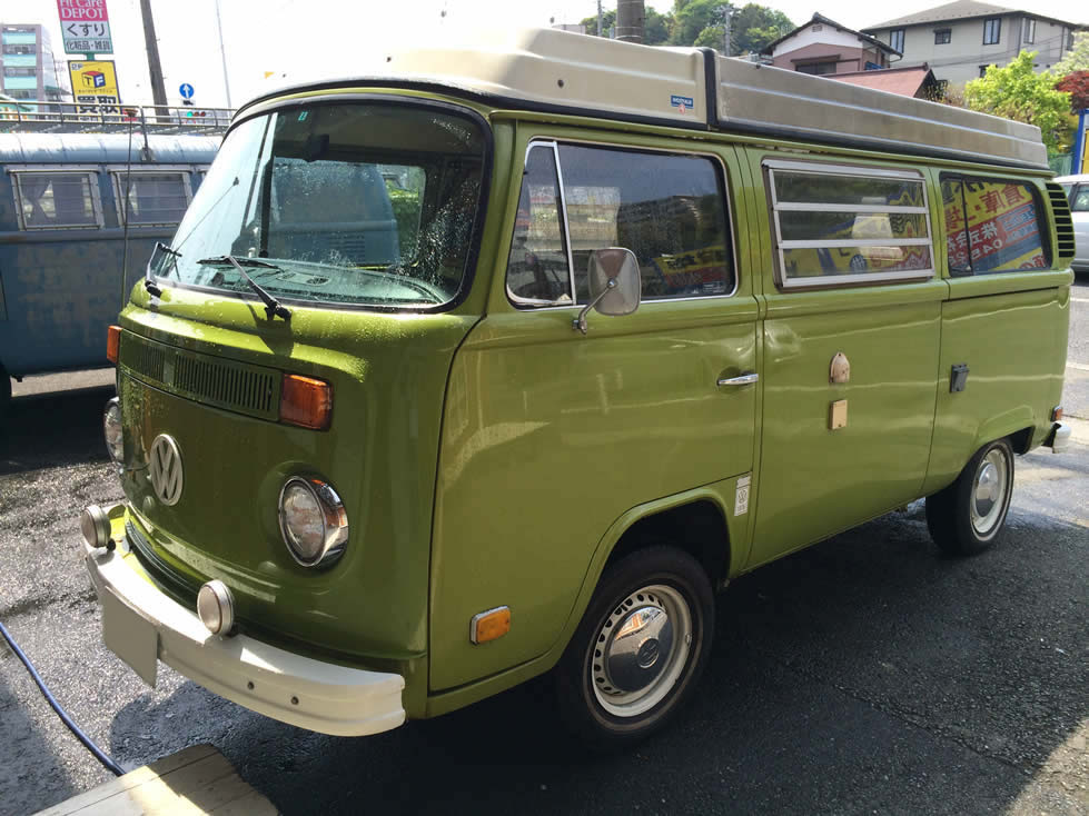 76 VW TYPE-2 WESTFALIA : HOLYSMOKE 76 VW TYPE-2 WESTFALIA : HOLYSMOKE