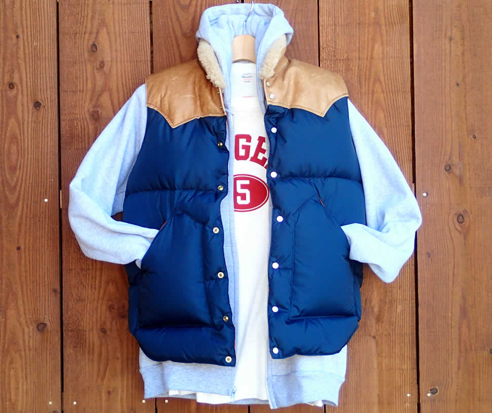 Down Vest : HOLYSMOKE