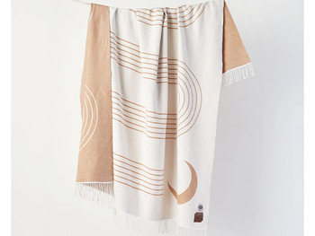 12051204_638d5fcbd0922