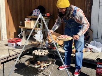 F3F2A5EA-04F4-4783-B3B1-452BFCE3C36E