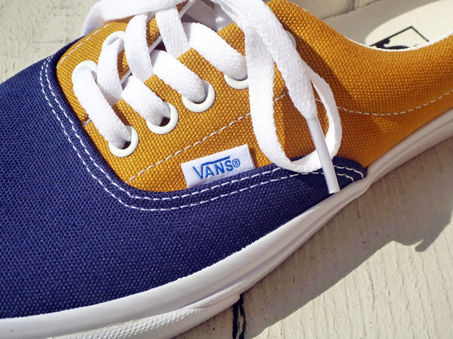 VANS ERA HOLYSMOKE