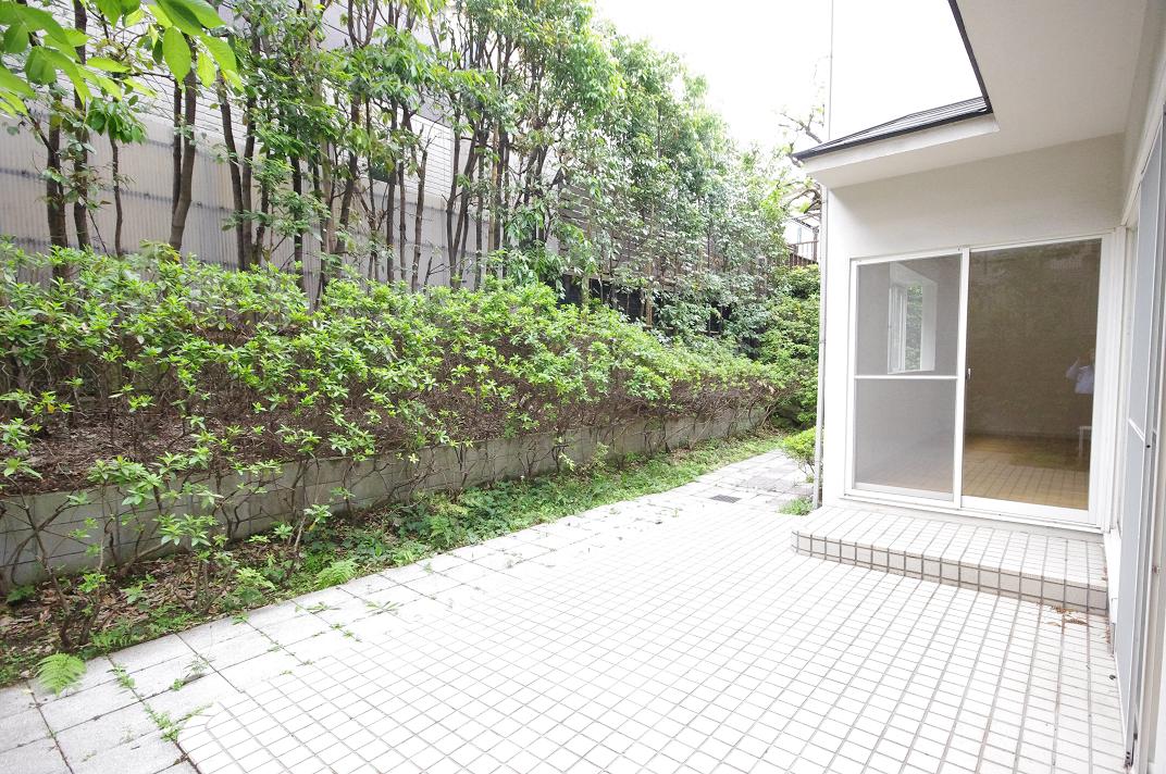賃貸 世田谷区桜丘５丁目 4ｌｄｋ高級庭付き一戸建て 成約済み ホームサーチ物件情報 03 5447 7118 Real Estate In Tokyo