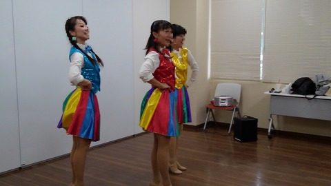 ダンス終了770