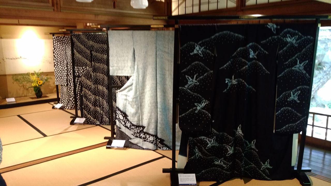 竹田耕三追悼展「有松絞りを世界へ」 : 本藍染矢野工場 blog