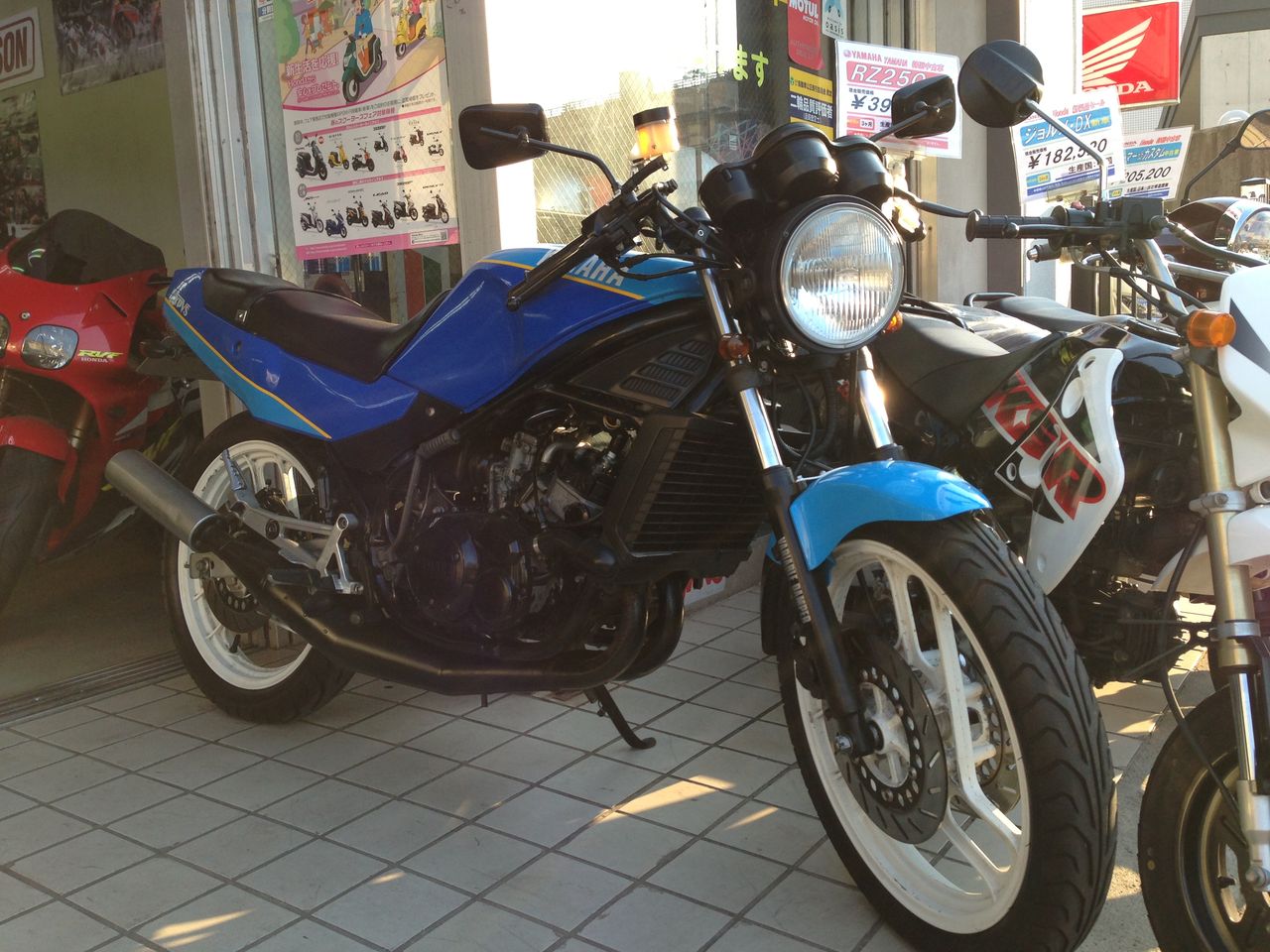 奇跡の Rz250中古車入荷しました コンディション タウンズ原町店のスタッフブログ