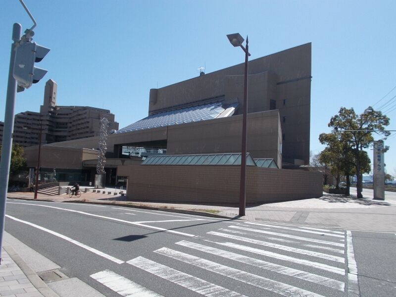 広島県立図書館 図書館へ行こう! 広島県立図書館 図書館へ行こう!