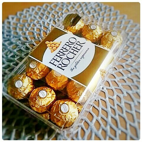 チョコレート 大好きなチョコ菓子 フェレロ ロシェ Ferrero Rocher お菓子のおもちゃ箱
