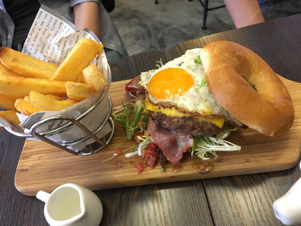 香港 尖沙咀 チムサーチョイ ランチ 多国籍 カフェ Roofy Bar Cafe 香港チョクホイ日記 まっすぐに 香港 尖沙咀 チムサーチョイ ランチ 多国籍 カフェ Roofy Bar Cafe 香港チョクホイ日記 まっすぐに