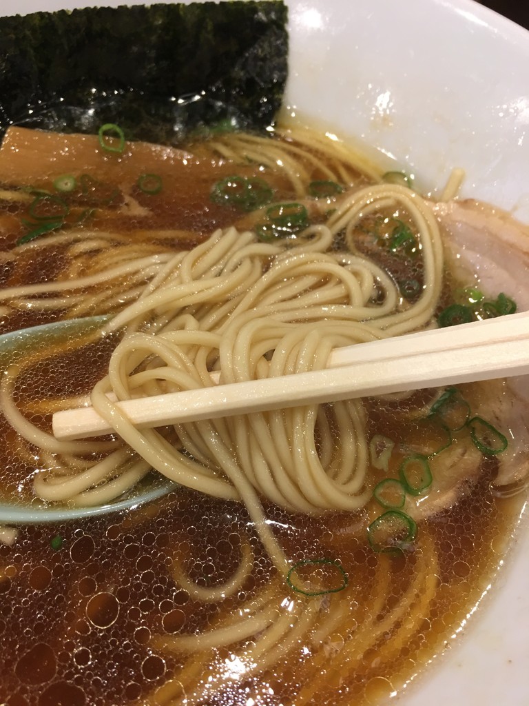 日本 成田空港第1ターミナル ラーメン 日本の中華そば富田 香港チョクホイ日記 まっすぐに