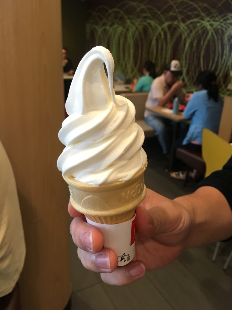 香港 尖沙咀(チムサーチョイ) ファーストフード 麥當勞