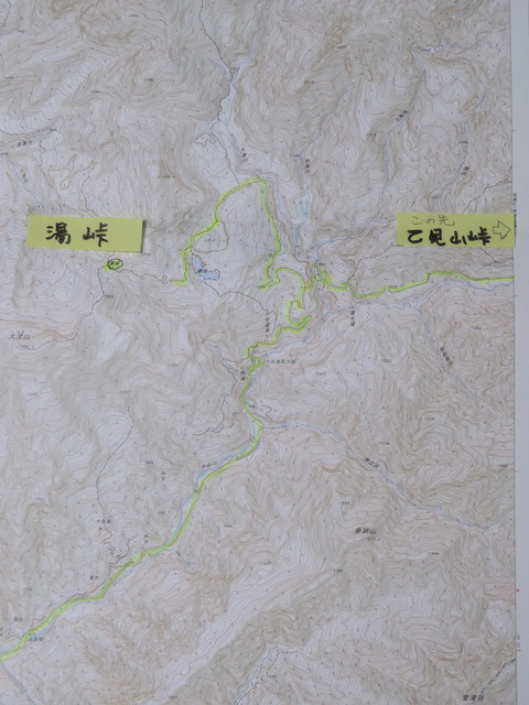 乙見山峠、湯峠