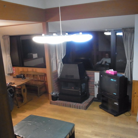 ストーブのある部屋