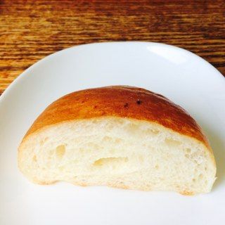 塩バターパン Reve想