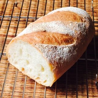 基本のバゲット 藤田千秋 レシピ こねない  パン